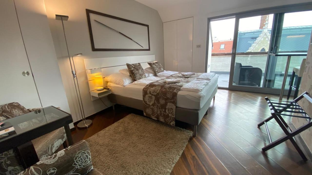 Apartment Parliament Penthouse Budapest